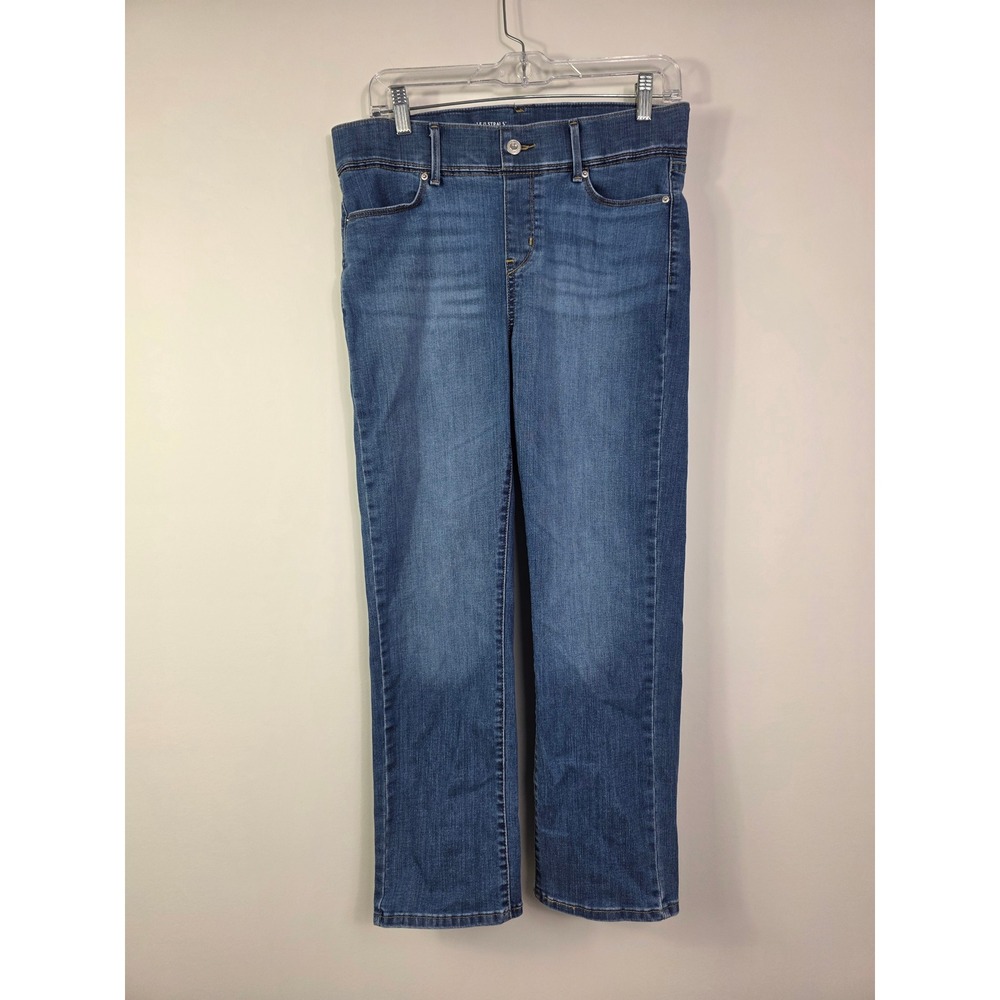 Signature by Levi Strauss Pull On Straight Jeans Women 8M Blue Denim Shaping